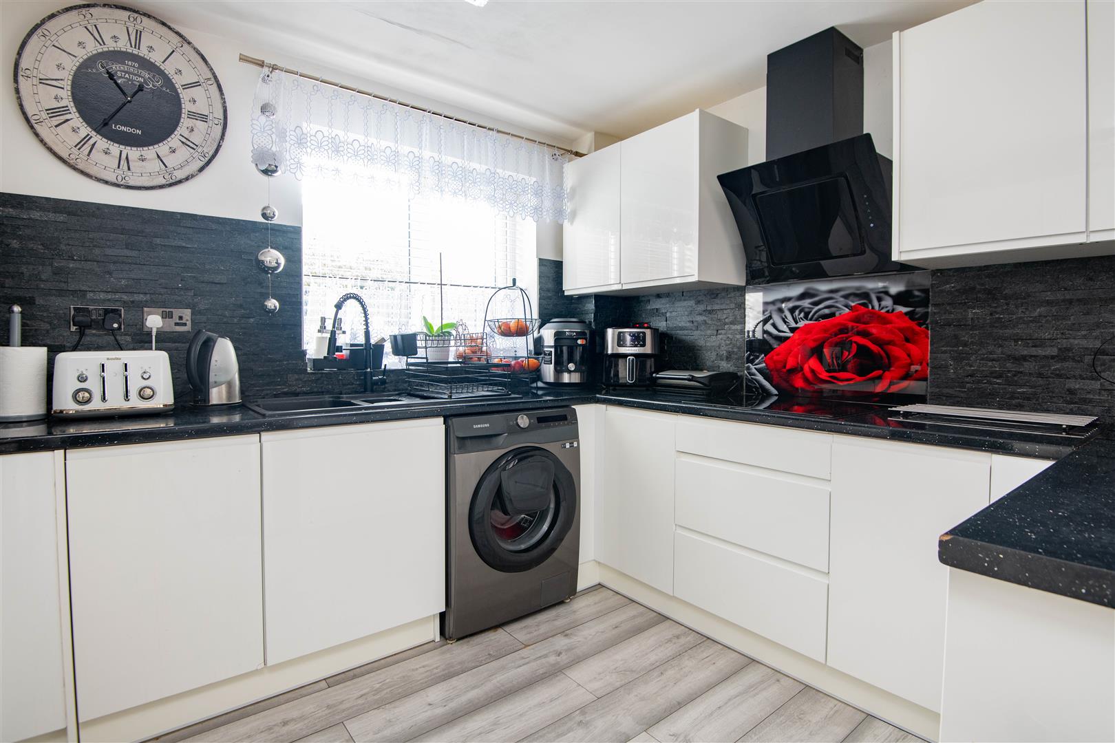 3 bed property in Earlsway, Chorley